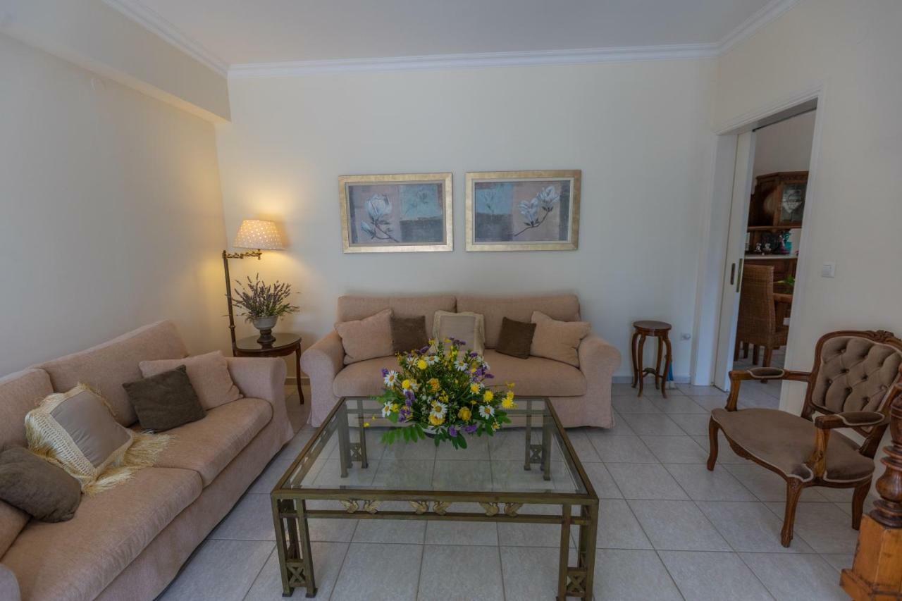 Villa Pelagia Svoronata Exteriör bild